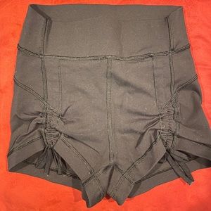 Lululemon Liberty Short